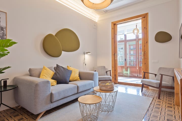 Two-Bedrs Apt, 2 Bathr, Office (2 Adults) 21