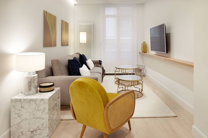 Mayor Suite 8 by FeelFree Rentals gallery image 2