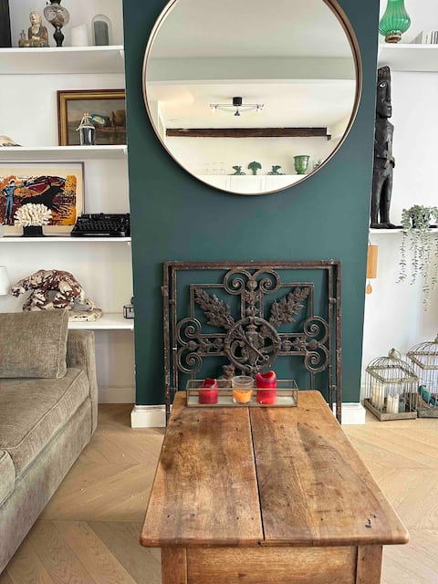 Successful Airbnb property: Charming Lyon apartment in the heart of the city in Lyon 1er Arrondissement
