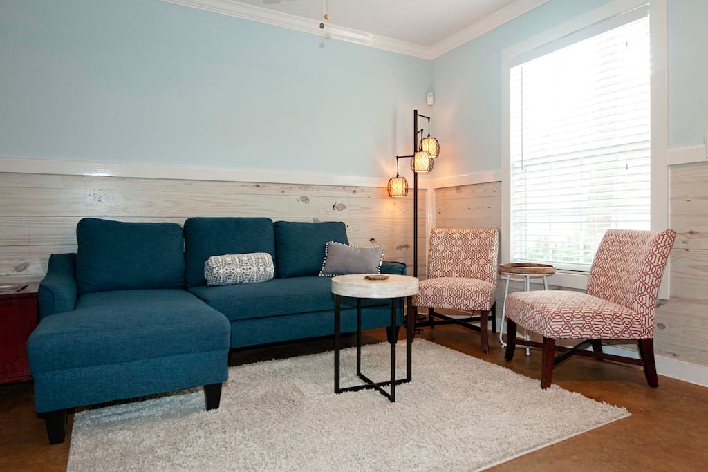Newly remodeled condo featuring spacious interiors and an airy coastal palette.