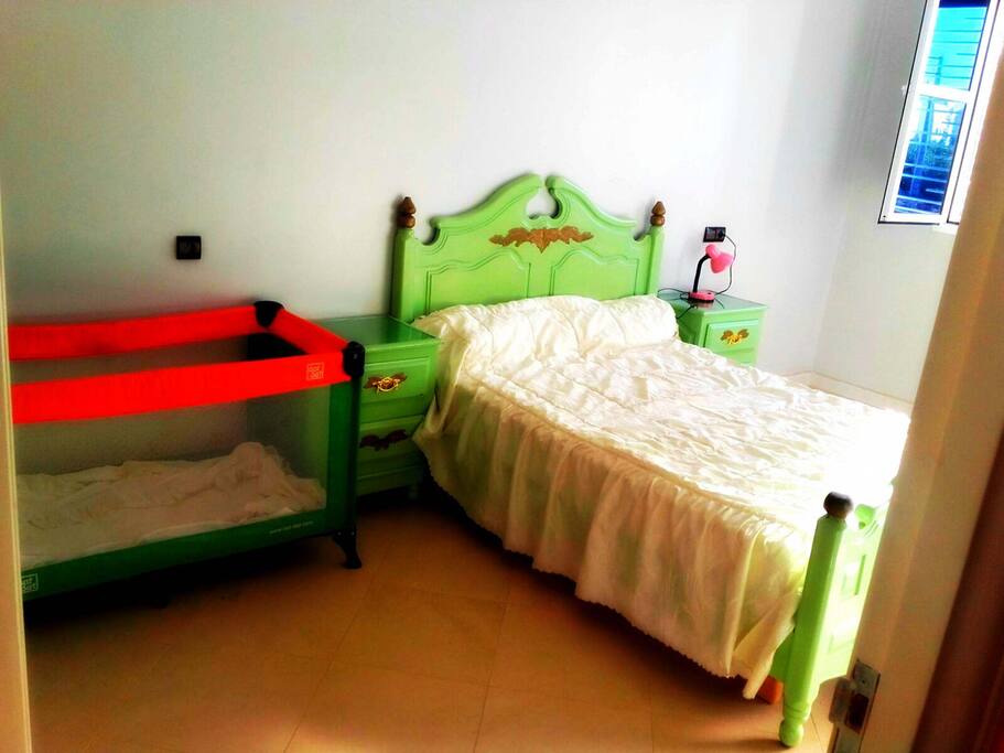 Chambre à coucher pour parents
