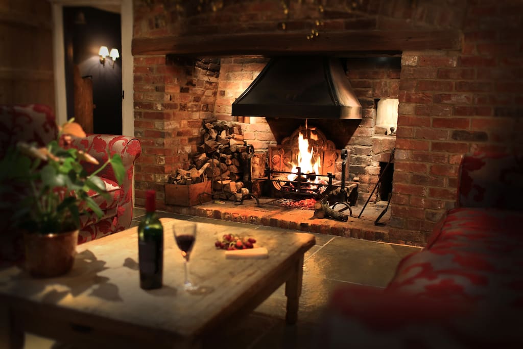 Lovely Open Fireplace in Living Room