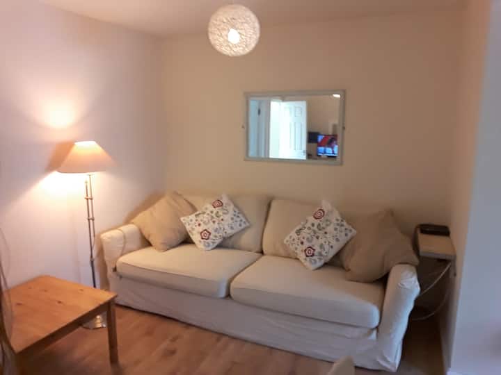 Cute Flat! Private Parking, Only 600m To The Beach - St Agnes