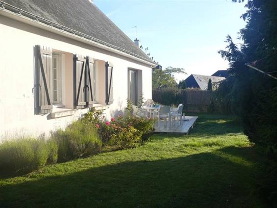 maison au calme dans un jardin de 600m2 paysagé et entièrement clos