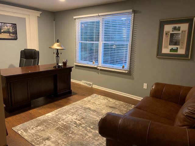 Newly renovated, spacious home in Central Columbus gallery image 5