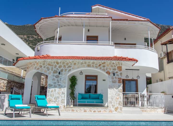 Villa Andrea Spacious 3-bedroom With Private Pool, - 卡爾坎