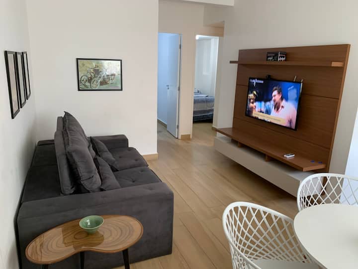 Apto 84 Lindo, Ac, 2 Dorm, Anti Ruído, 45m² úTil - Liberdade