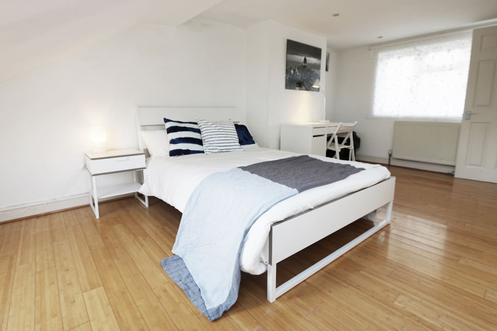 Spacious Cozy Loft Suite.