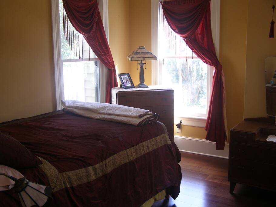 #2 Elizabeth's room (shared bath)