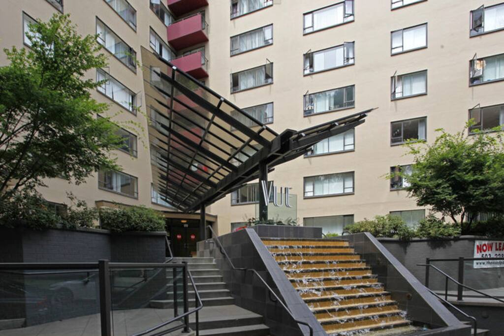Apartment building