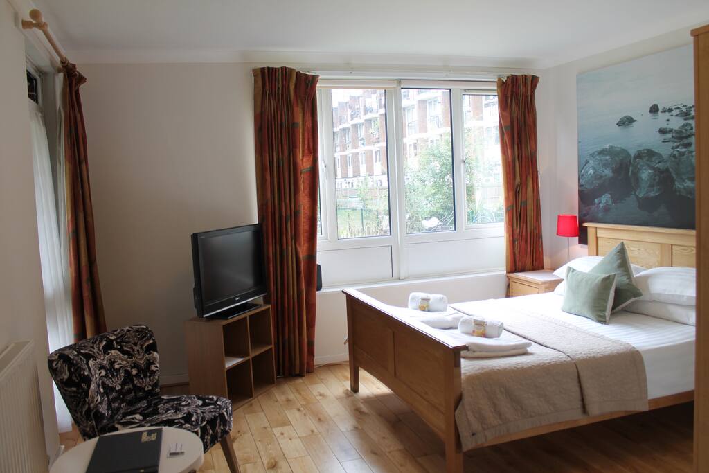 Main Bedroom