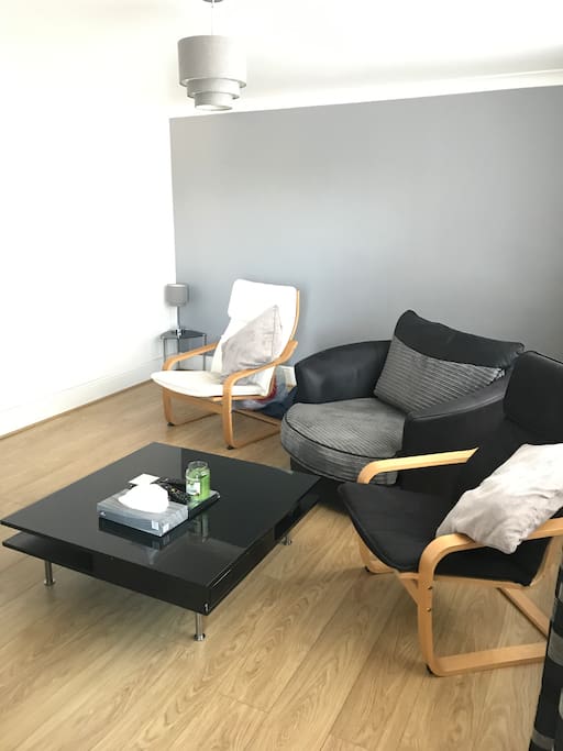 Living Room Photo 2