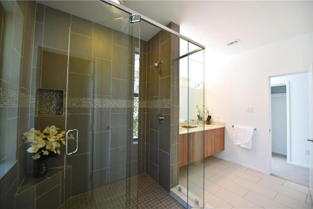 Private Ensuite with walk in shower, double vanity