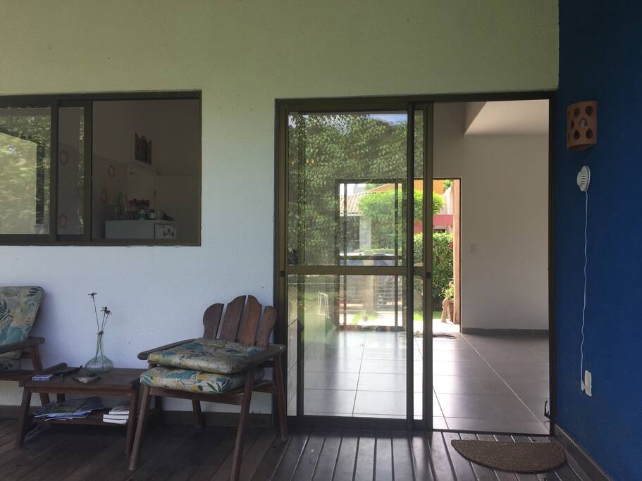 Espaços aconchegantes para ler um livro e se divertir com a família e os amigos.