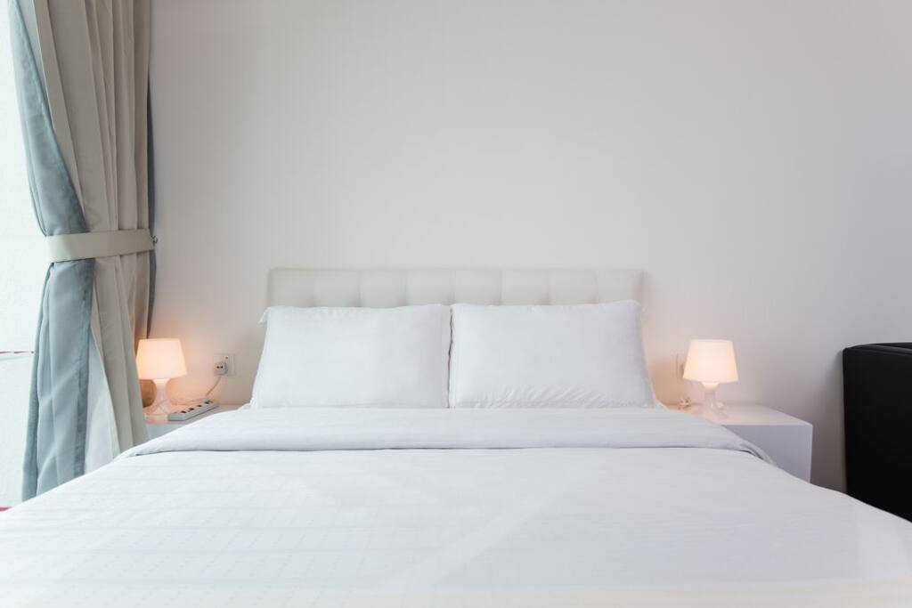 Queen Size Bed