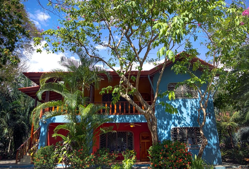 Casa Pelicano from the street