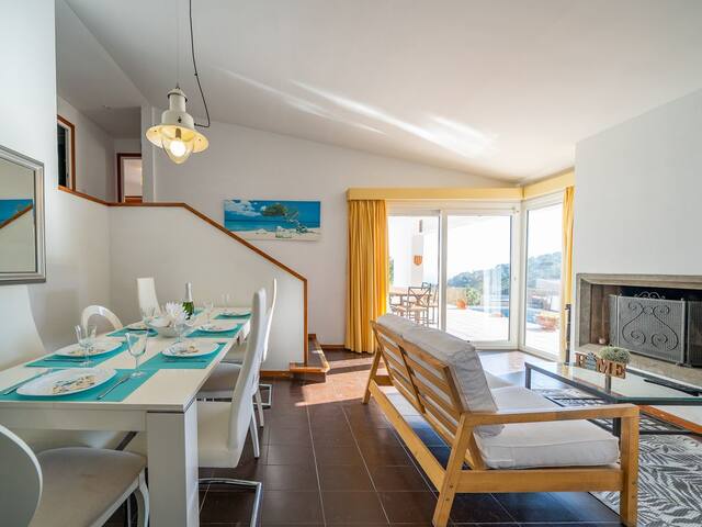 Villa Alpago Lux, Pool with views gallery image 4