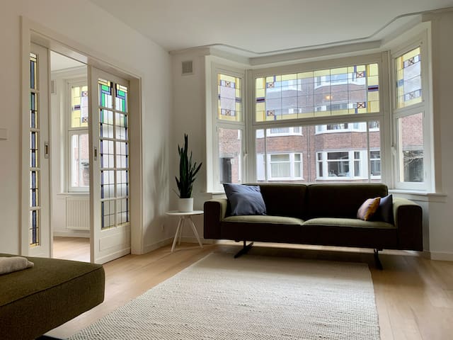 3 bedroom design apartment in Amsterdam Zuid