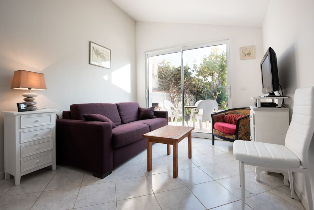 Salon à nouveau