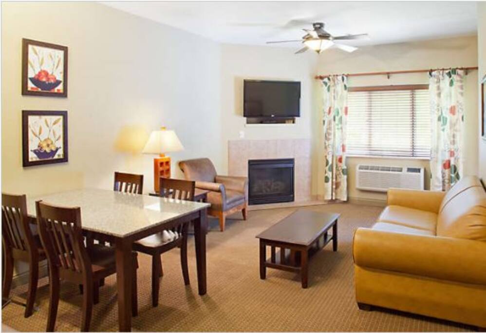 Living/Kitchen