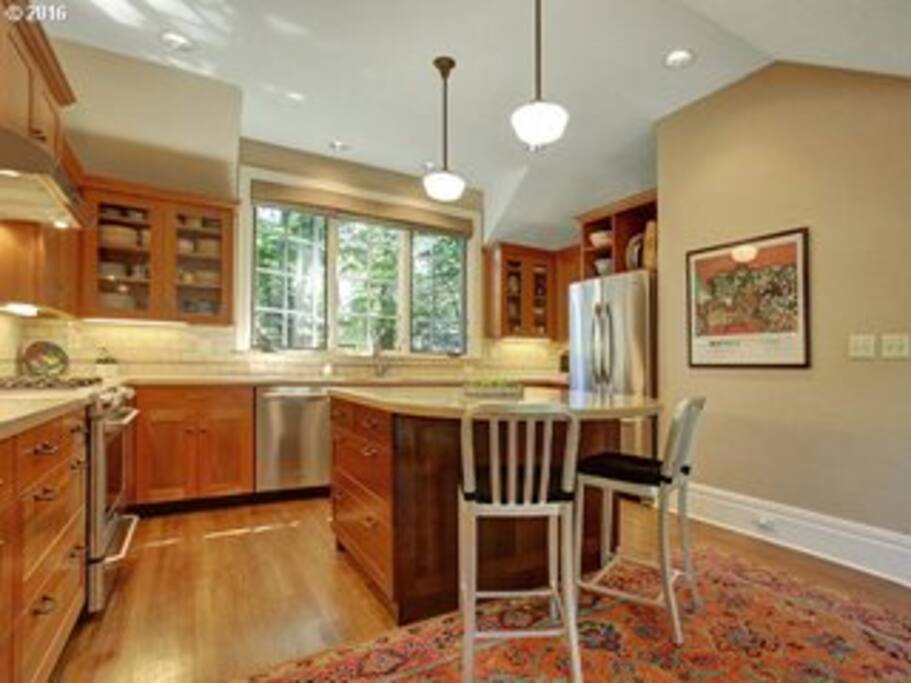Beautiful kitchen!