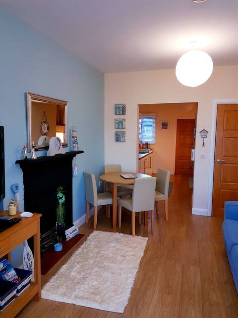 Ahoy4 Carrickfergus Front-line Sea-views!!