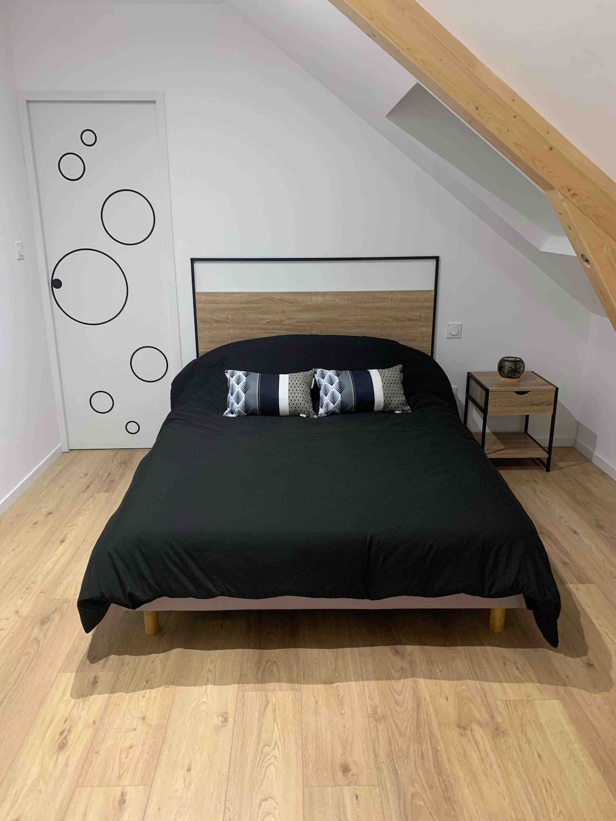 საძინებელი 2