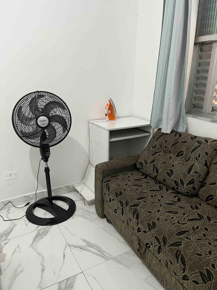 Dormitorio 1 

ventilador y planchado.