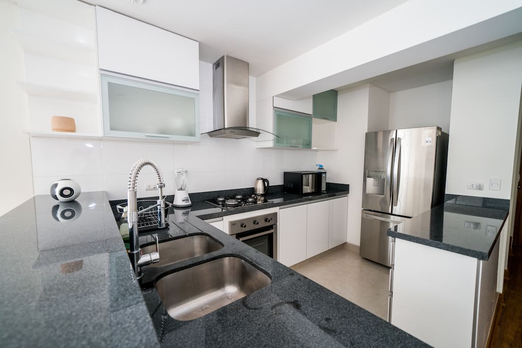 1er Piso: Cocina /
1st Floor: Kitchen