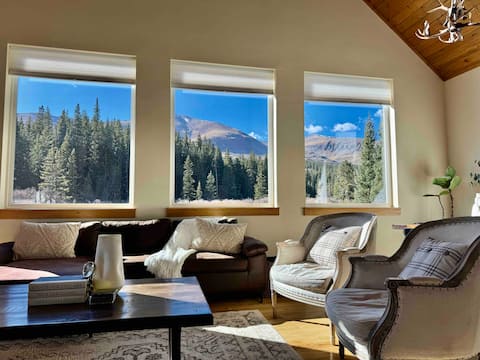 Heavenly Views| 12M to Breck| Hot Tub| Game Room