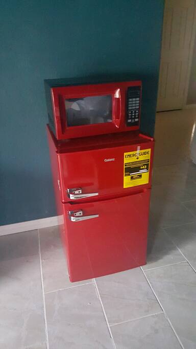 Private fridge and mircowave