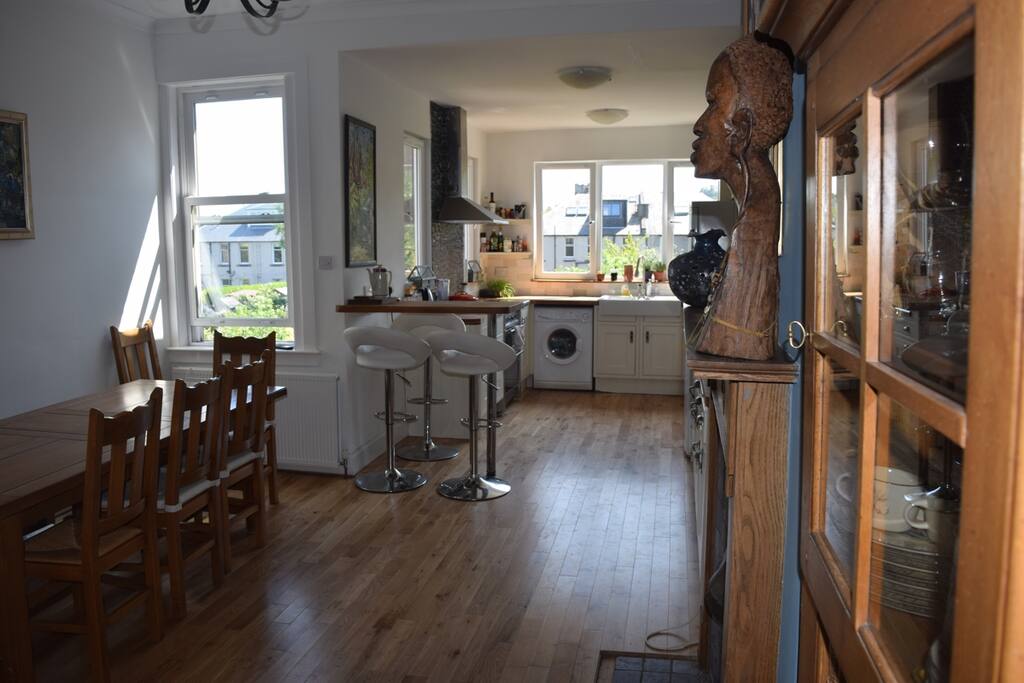 Dining Room / Kitchen. table seats up to 12.