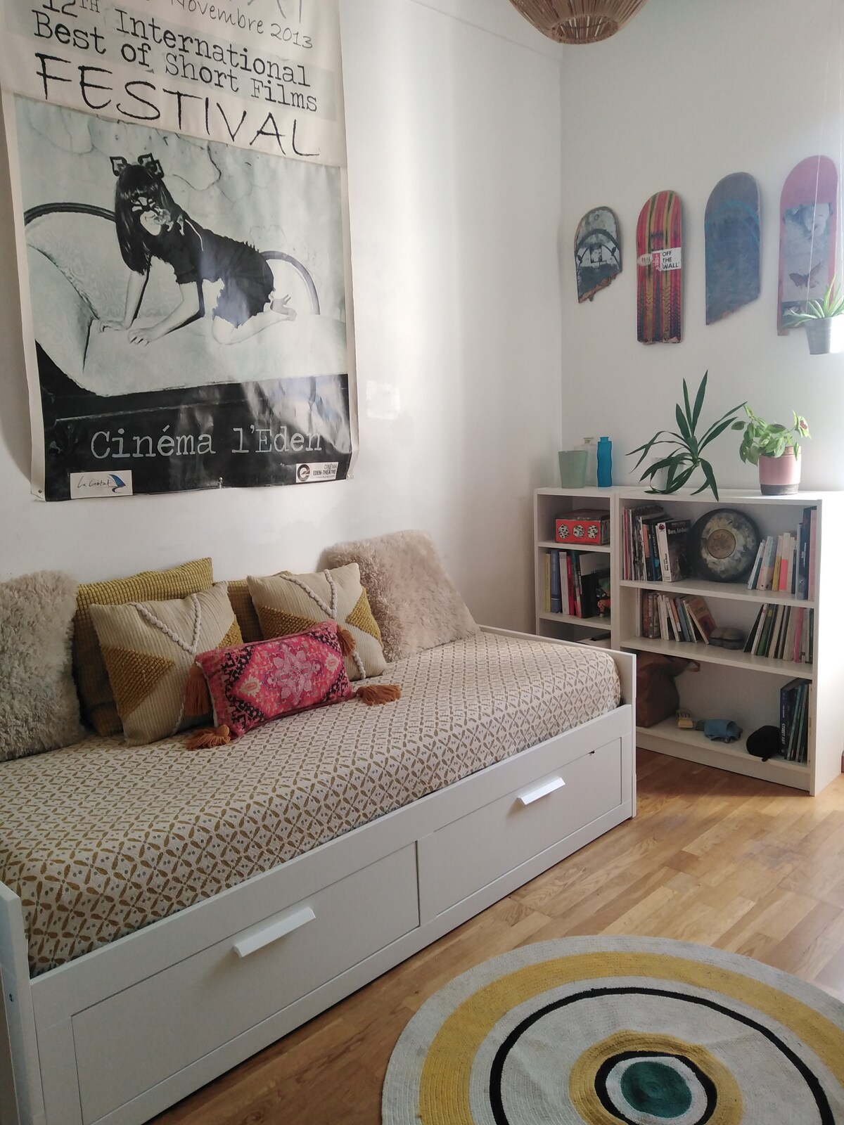 Საძინებელი 2. საწოლი 90x200