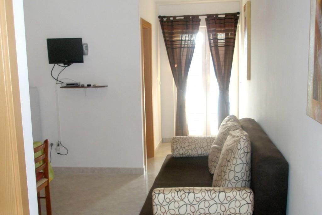 Dining room, Surface: 14 m²
