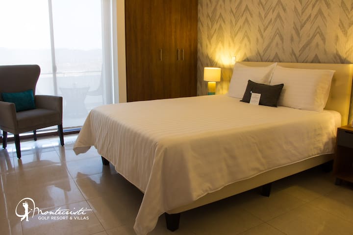 Apartamento de 1 dormitorio con vista al golf