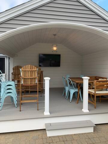 Pier Escape gallery image 5