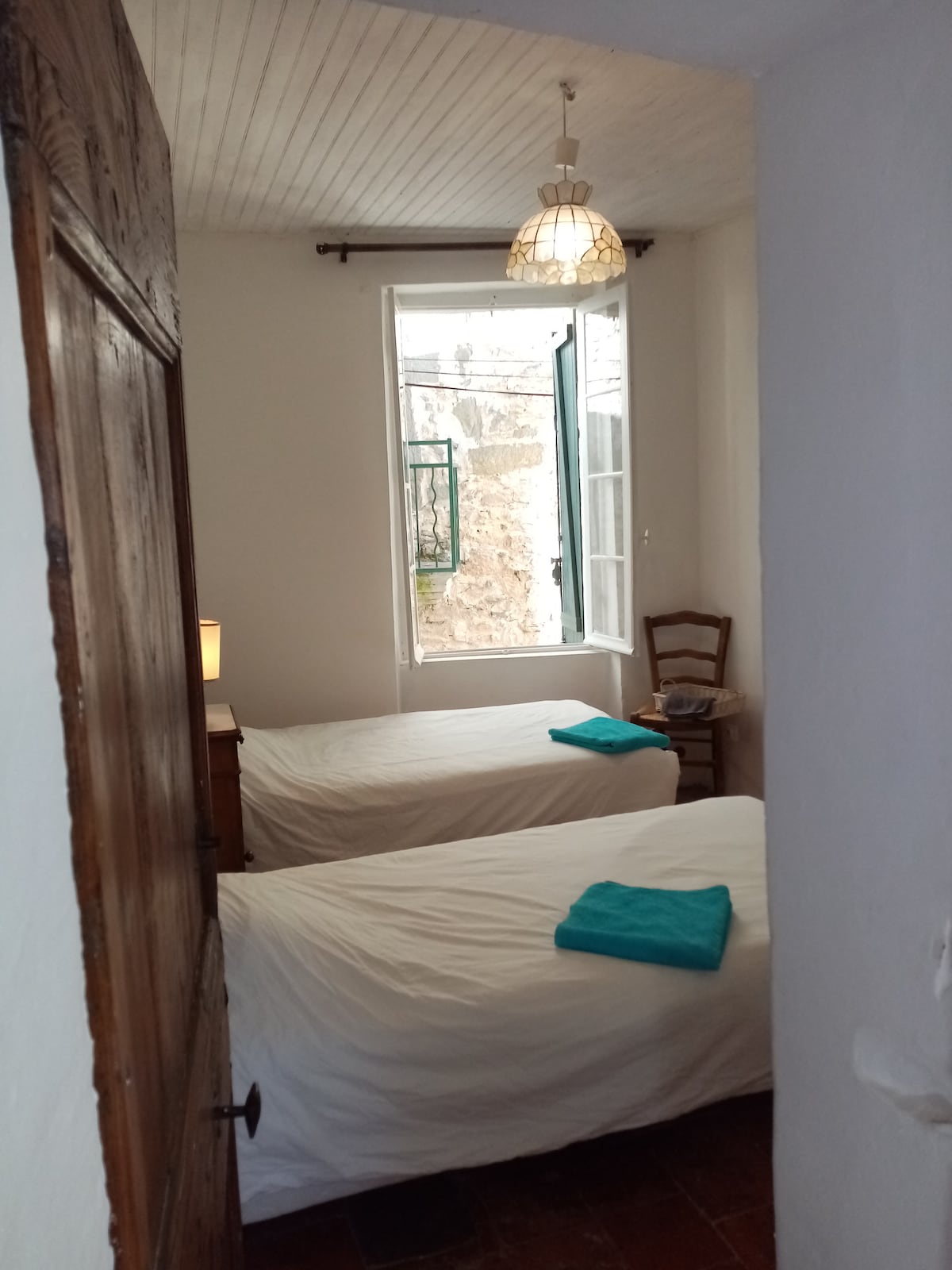 ห้องเตียงคู่