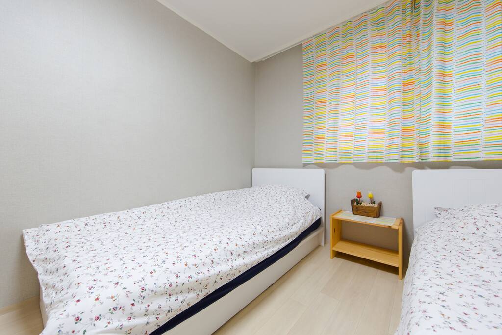 Room 1