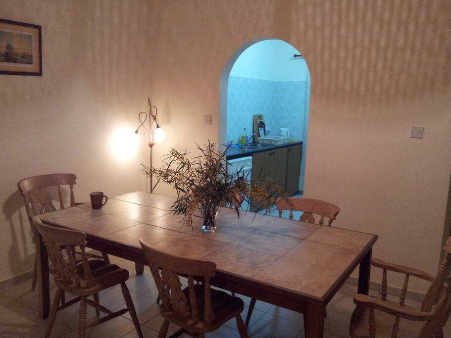 Dining area with view to the kitchen