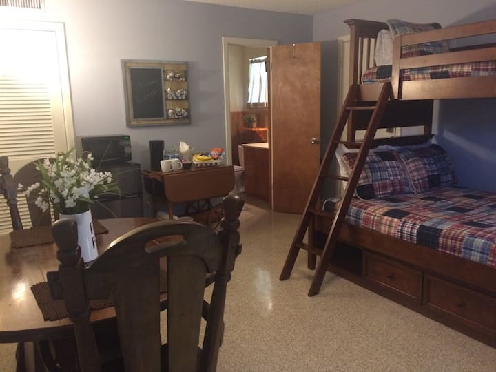 Lake Waco Vacation Rentals & Homes Waco, TX Airbnb