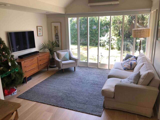 Beautiful 4 Bedroom House gallery image 3