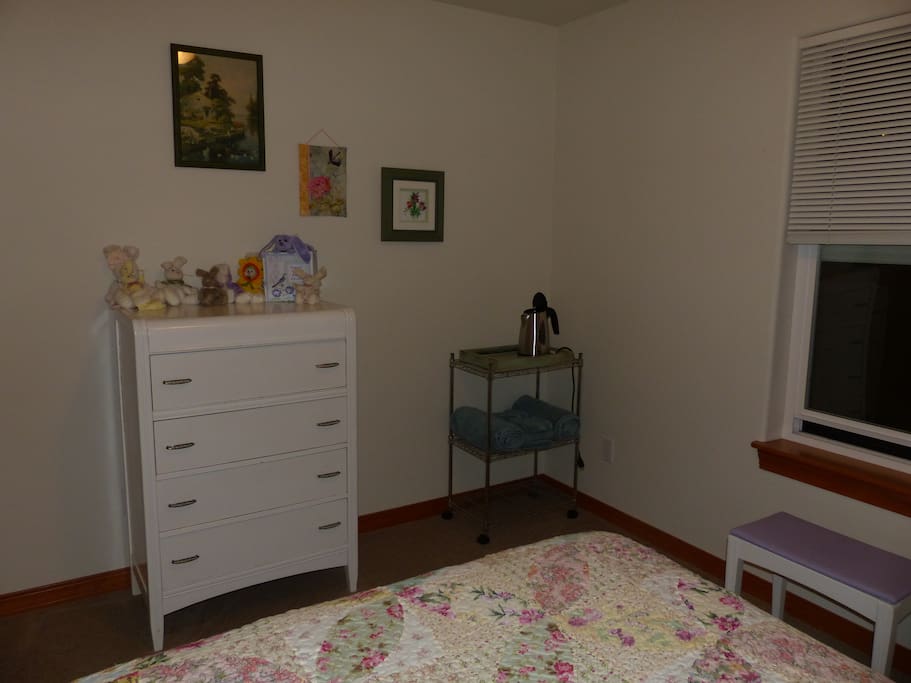 Dresser