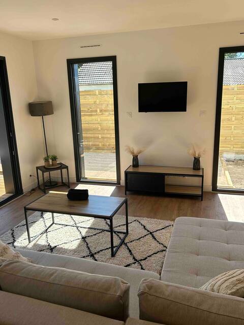 Comfortable timber-framed house for 4/6 people