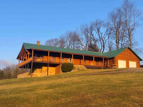On The Knob - Mohican Cabin Retreat