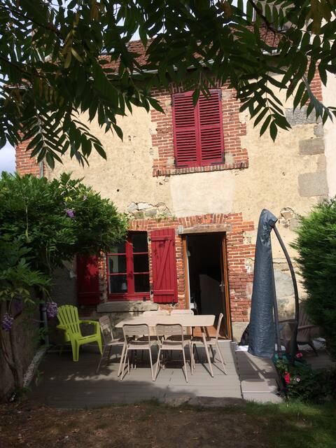 Aubusson holiday cottage 4 to 6 people