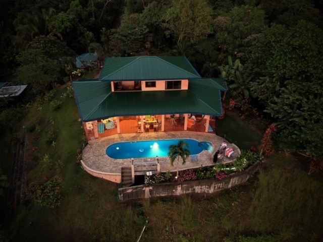 OceanViewSunsets LargePool  JungleAnimals Yogadeck — 3 bedroom vacation rental in Savegre