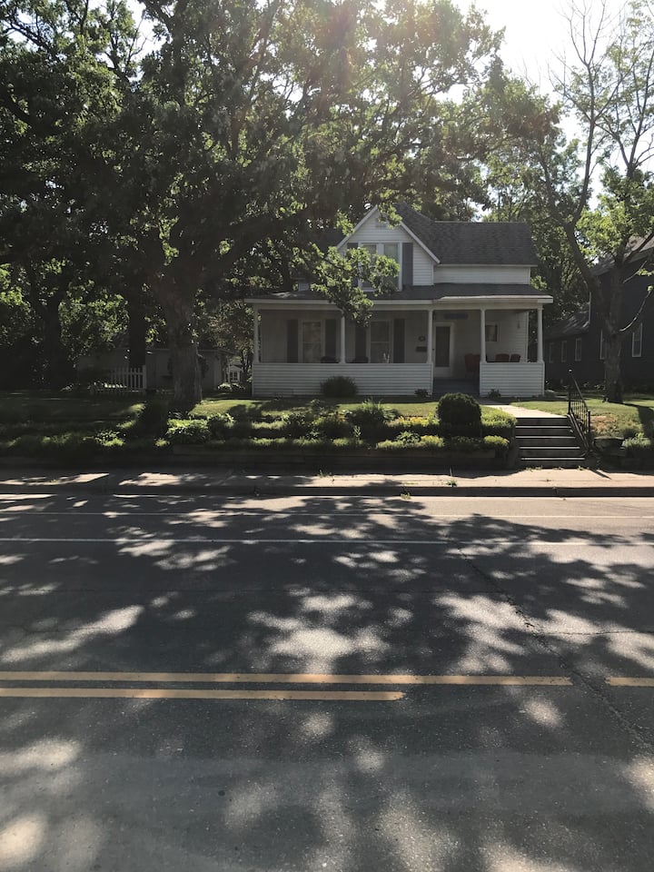 Millie’s Place A Century Home with charm Houses for Rent in Little