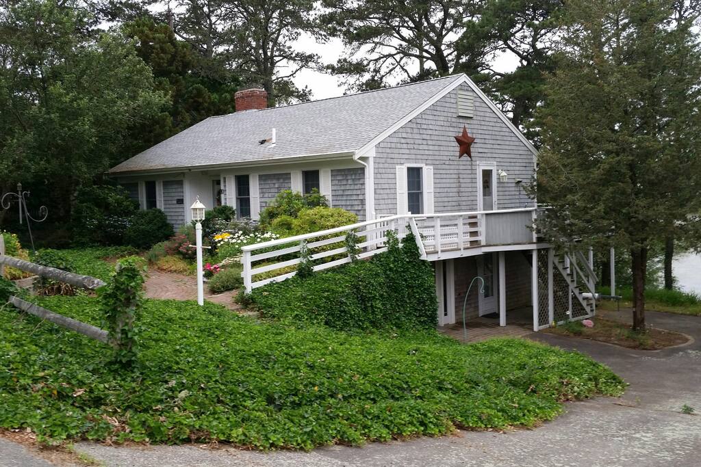 View of the house from the street