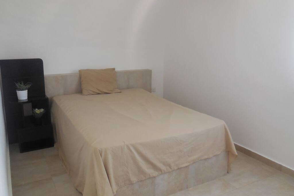 Cama de la habitacion secundaria