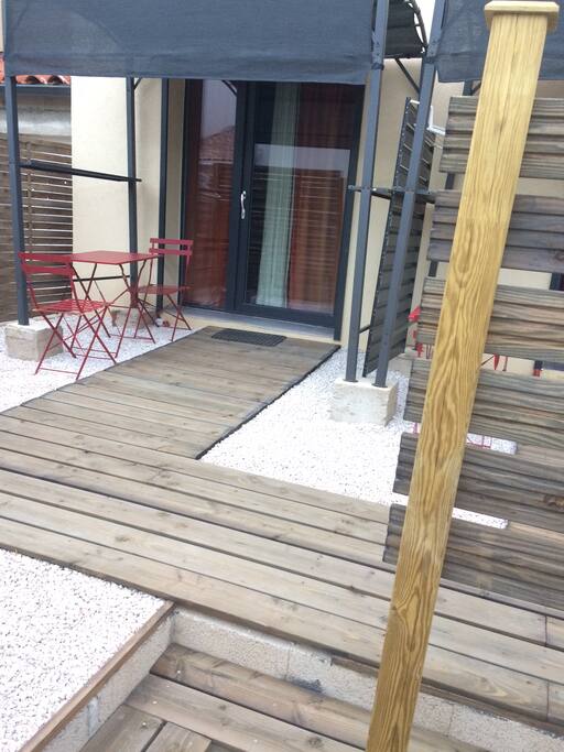 Entrée privative pour chaque studio